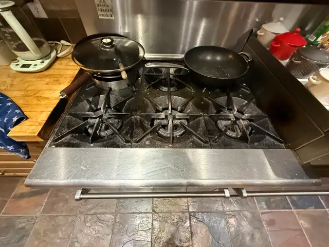 Imperial double oven / stove / griddle in Stoves, Ovens & Ranges in Markham / York Region - Image 3