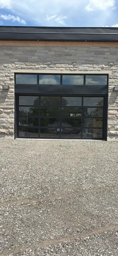 New 4 bedroom townhouse 4 bathrooms, 2 car garage 2 car driveway North Burlington. Looking to trade...