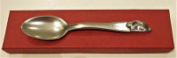 VINTAGE SEAGULL PEWTER CANADA "BUNNY" INFANT SPOON, BOXED