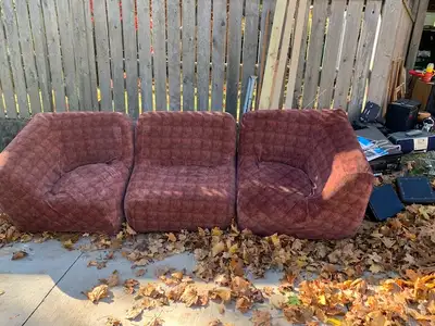 Free stuff, View more