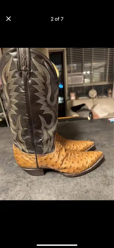 Cowboy boots women’s 8, View more