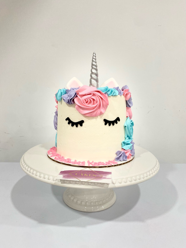 Unicorn birthday cake for girls  in Other in Oakville / Halton Region - Image 3