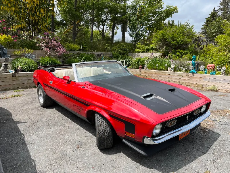 1972 convertible Ford Mustang