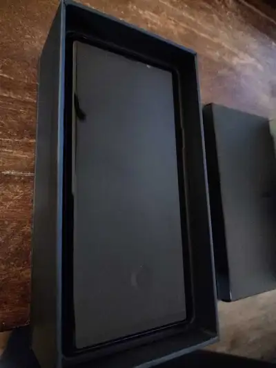 Samsung Galaxy Note 9, View more