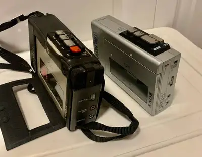 Rare 1980s SONY WALKMAN WM-4 STEREO CASSETTE PLAYER Rare 1980s Sony Walkman - Cassette Player/Record...