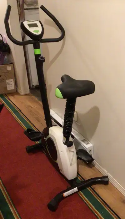Hardly used. Almost new. Compact, styish stationary cycle. Variable tension Easy to read monitor Dis...