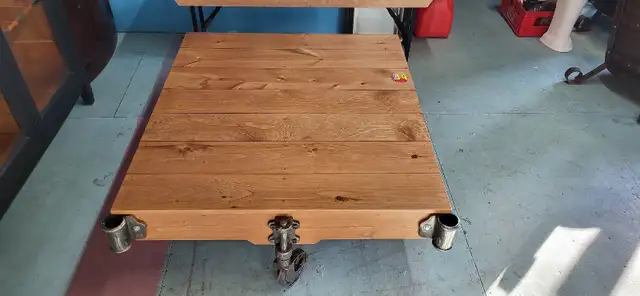 Custom Coffee Table Cart in Coffee Tables in Trenton - Image 3