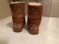 Uggs boots ladies size 6