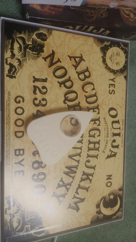 Ouija boards in Toys & Games in Windsor Region - Image 3