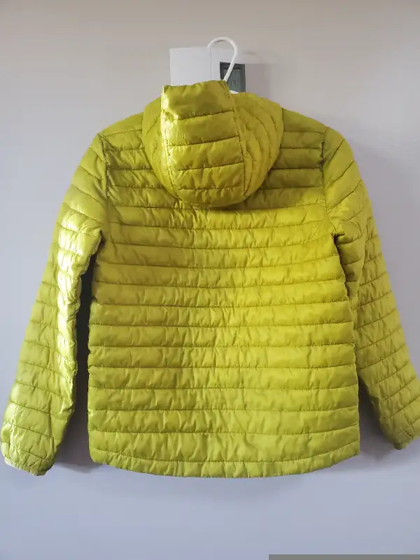Spring jacket 10 -12 ans in Kids & Youth in Laval / North Shore - Image 3
