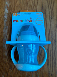 NEW Munchkin Gentle Transitions Cup