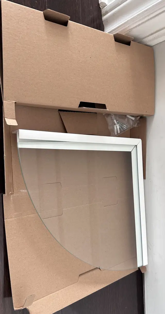 Brand new corner glass shelf kit in Home Décor & Accents in Ottawa - Image 5