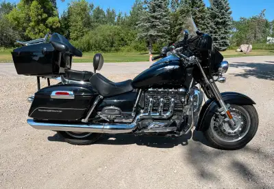 2012 Triumph Rocket 3 Touring, safetied, oil change and rear brakes just done, 41716km, bike is in v...