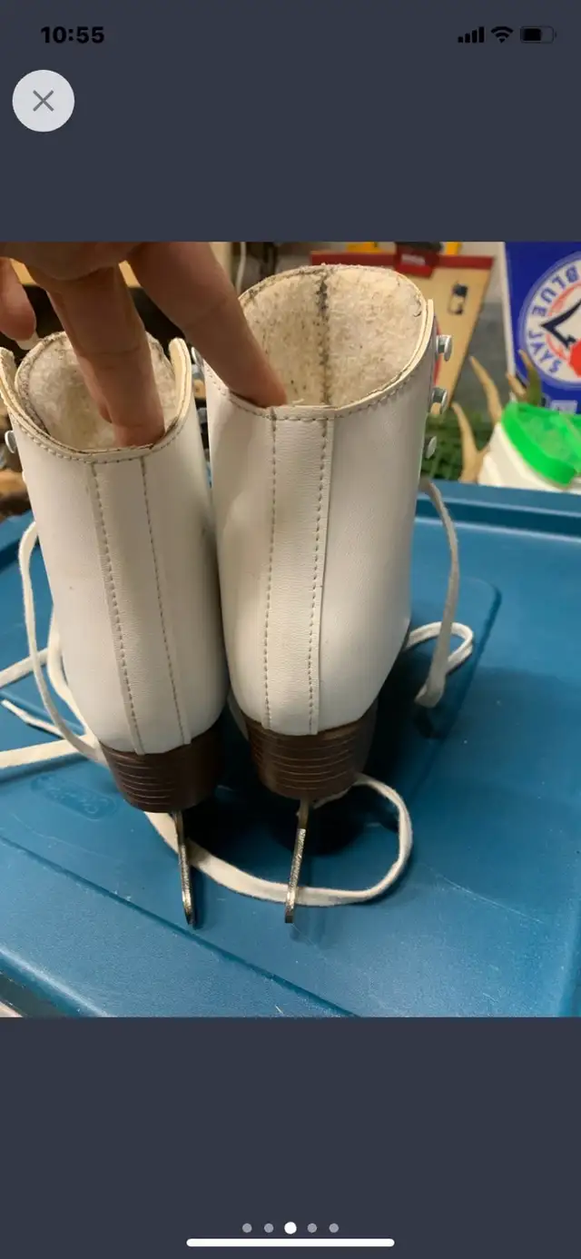 Soft Skate by Jackson figure skates size 13 in Skates & Blades in Hamilton - Image 4