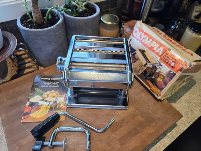 pasta maker machine marcato Italy 15065669431583619120
