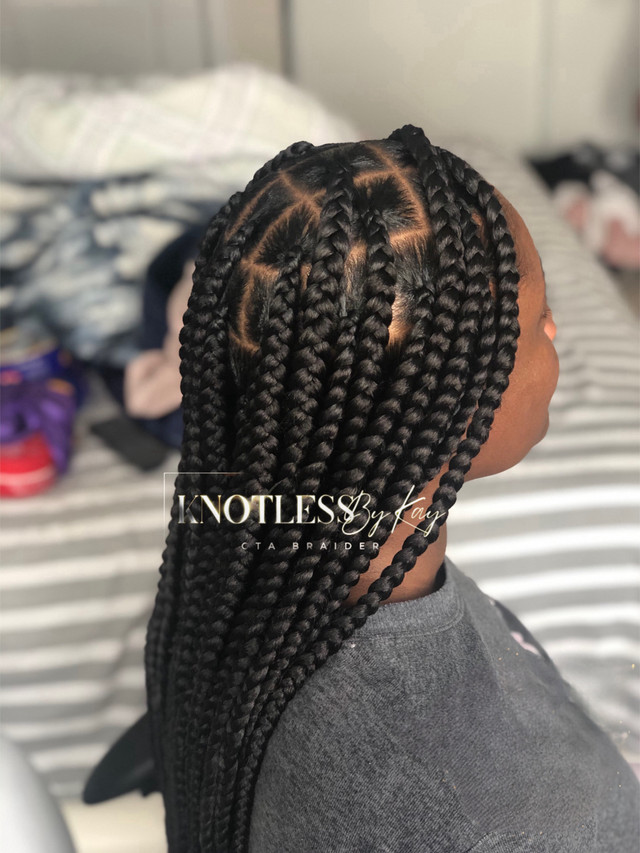 KNOTLESS BRAIDS SALE in Health and Beauty Services in Mississauga / Peel Region