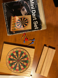 Mini dart set, all pieces included 