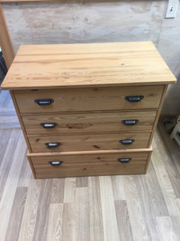Dresser wood 4 drawer