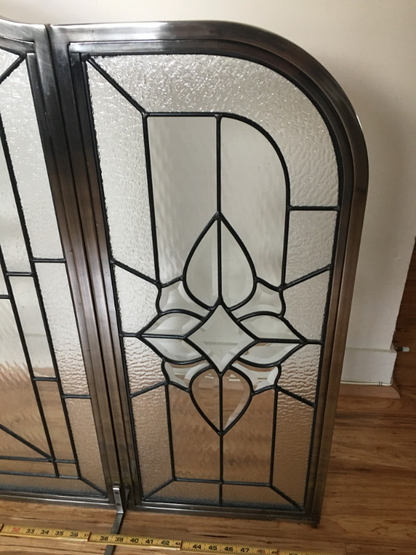 Beautiful Stained Glass 3-Panel Fireplace Screen in Home Décor & Accents in St. Catharines - Image 4