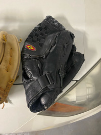  Easton baseball glove $30 