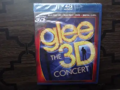"Glee the 3D Concert" Blu-Ray 3D + Blu-Ray + DVD + (Sealed) I have for sale the Factory-Sealed "Glee...