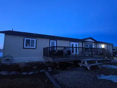 Mobile Home to be Moved 3 bedrooms, 2 bathrooms plus laundry room 1520 sq ft 20 x 76 Well maintained...