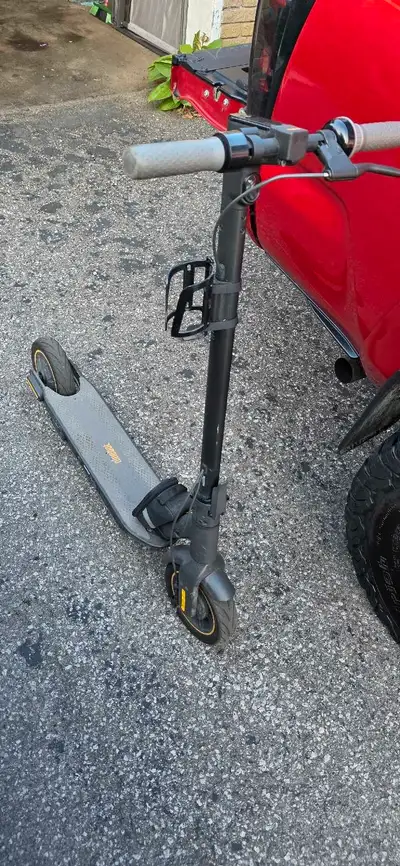 Segway Ninebot max 60 km range(3modes) and water resistant (perfectly suitable for wet conditions an...