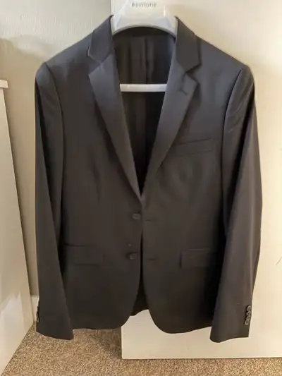 Men’s Suit, View more