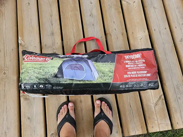 coleman skydime 6 person tent in Fishing, Camping & Outdoors in Barrie - Image 6