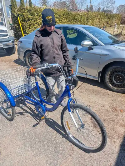 adult bicycle with xl basket, View more
