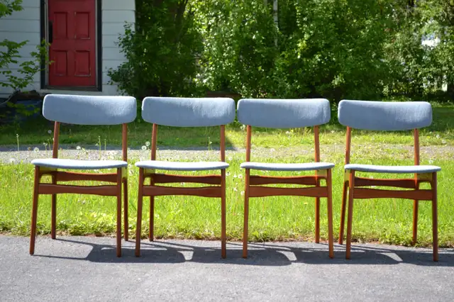 mid century teak dining chairs in Chairs & Recliners in Kingston - Image 4