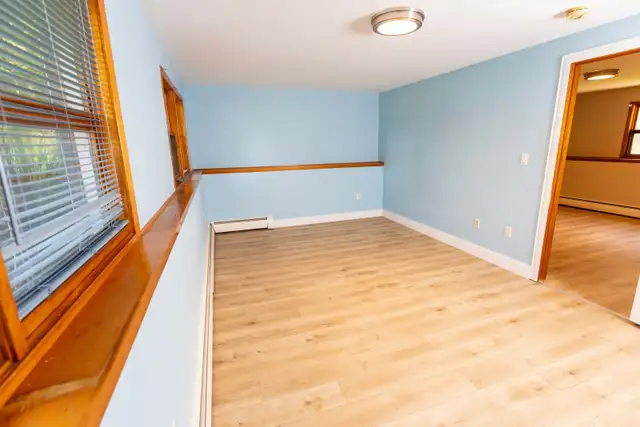 Basement apartment in Long Term Rentals in Charlottetown - Image 9