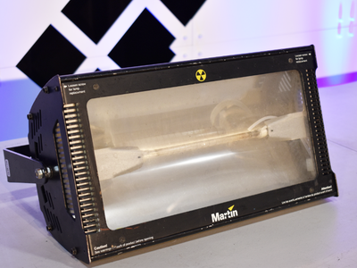 Martin Atomic 3000 DMX Strobe Light 208v, View more