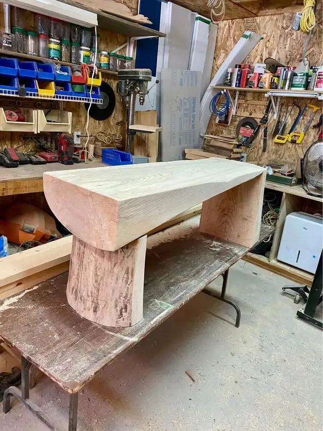 Banc Déco bois frêne fait avec chainsaw par artisant in Other in Laurentides - Image 4