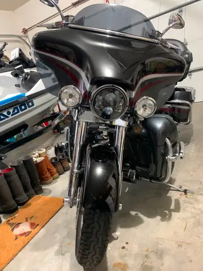 This bike is now priced to sell...it is MINT and was just rebuilt by one of the best. Just over 30k...