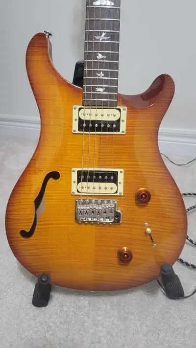 PRS SE Custom 22 Semi-Hollow, View more