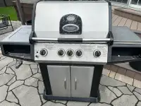 Vermont Castings natural gas BBQ