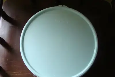 Plat Tupperware, vintage, View more