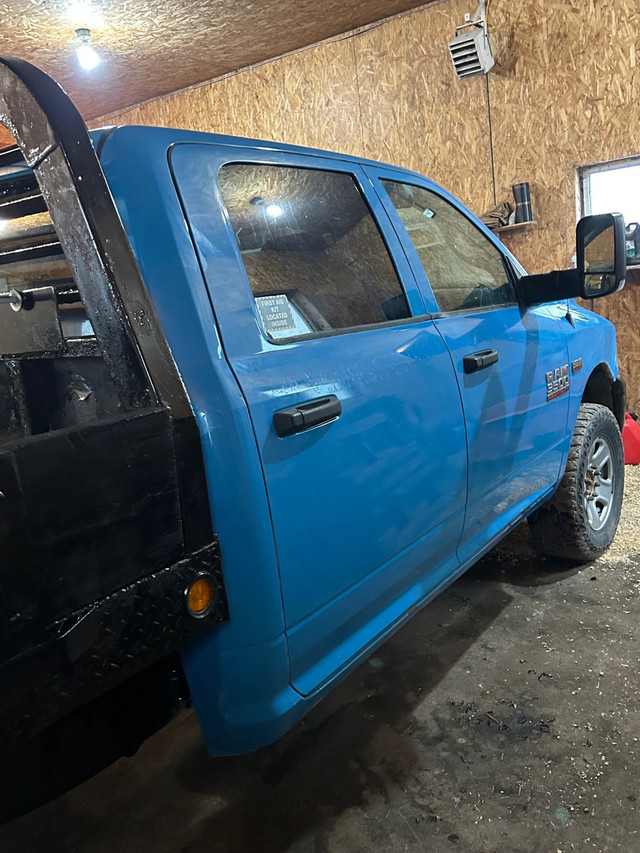 Dodge 3500 Tradesman in Cars & Trucks in Winnipeg - Image 3