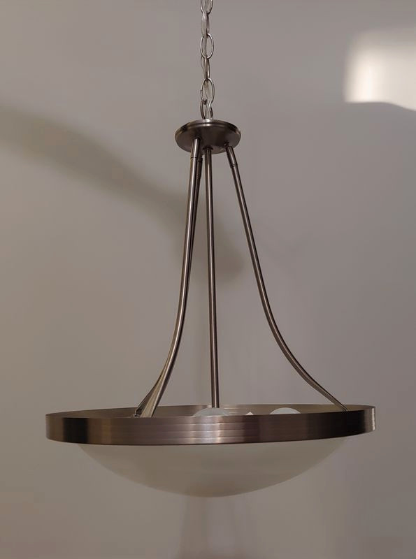 Stylish 15-inch Pendant Light Fixture with Swirly Glass in Indoor Lighting & Fans in Winnipeg - Image 2