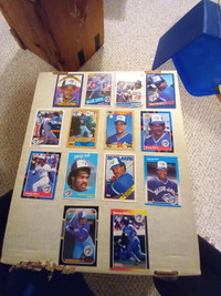 Baseball Cards Vintage Toronto Blue Jays George Bell,Barfield 28
