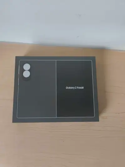 Samsung Galaxy Z Fold8, View more