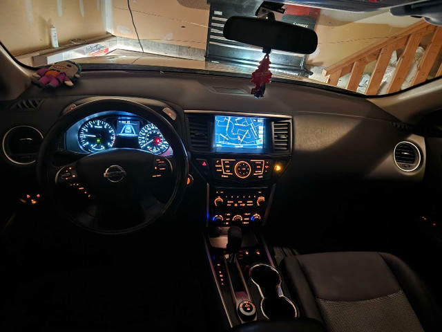 2018 Nissan Pathfinder 4WD SV in Cars & Trucks in Calgary