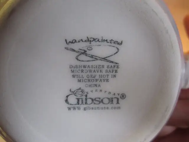 Hand painted dishes in Kitchen & Dining Wares in Nelson - Image 11