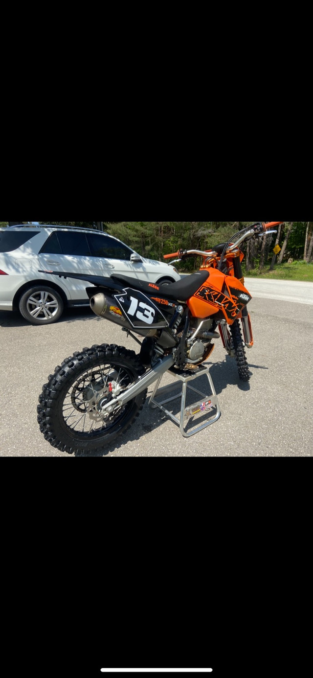 Ktm 250 XCF-W MINT!  in Dirt Bikes & Motocross in Barrie - Image 3
