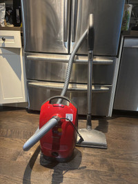 Miele C1 Cat & Dog Vacuum cleaner