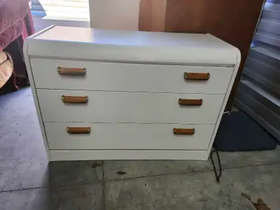 Palliser Dresser, View more