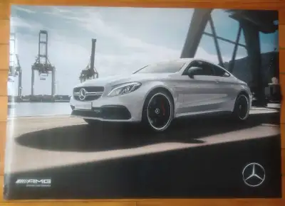 Affiche AMG Mercedes Benz 26" x 19" Réversible 20$ Argent Comptant