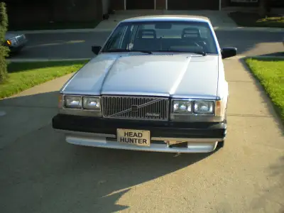 1985 Volvo 740 GLE V8 Conversion w/Hi Performance 5.7L ZZ3 375+HP-425 Ft Lbs. Aluminum Heads, Pink R...