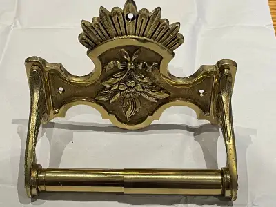 BRASS BATHROOM PAPER HOLDER/PORTE-PAPIER SALLE DE BAIN EN LAITON, View more